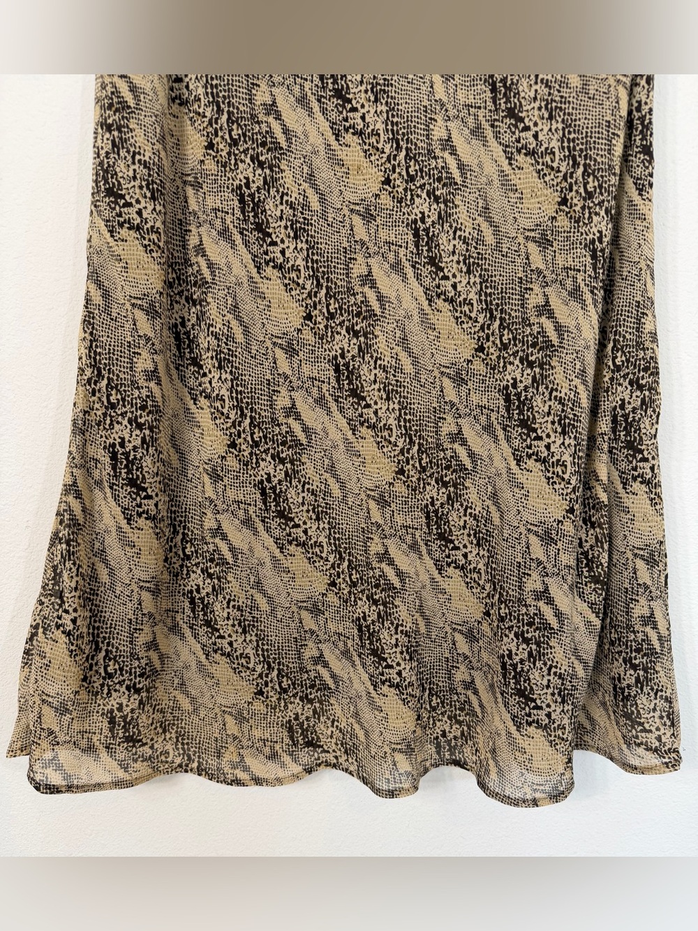 Vintage Ann Taylor Silk Two Piece Skirt Set Brown Snakeskin Cami Midi Size 2/4 - Picture 12 of 16